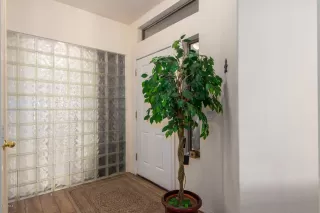 Photo #6: 6063150 Listing 