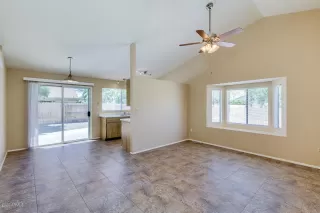 Photo #4: 6063288 Listing