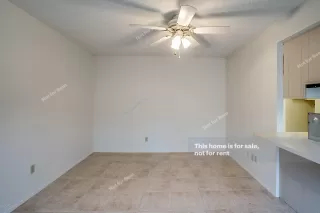 Photo #5: 6063406 Listing