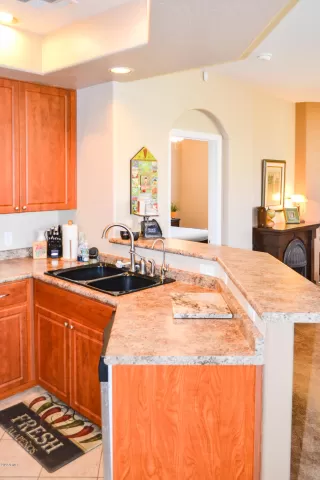 Photo #3: 6063591 Listing