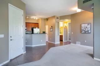 Photo #5: 6063666 Listing