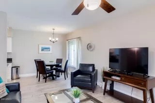 Photo #4: 6063843 Listing 