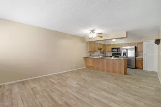 Photo #3: 6064162 Listing