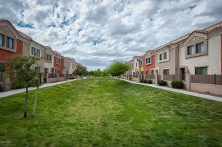 Photo #6: 6064182 Listing