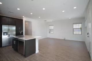 Photo #3: 6064258 Listing