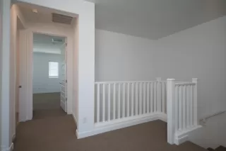 Photo #6: 6064258 Listing