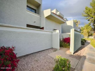 Photo #1: 6064299 Listing 