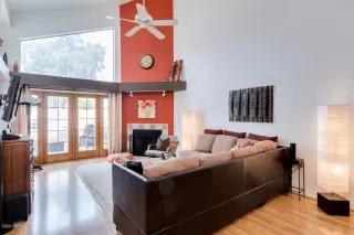 Photo #3: 6064395 Listing