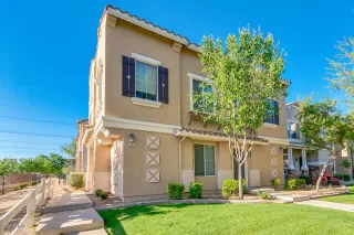 Photo #2: 6064451 Listing