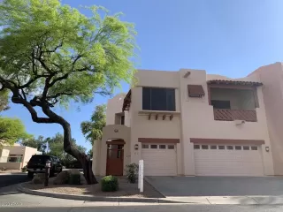 Photo #1: 6064903 Listing