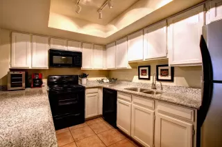 Photo #2: 6064915 Listing 