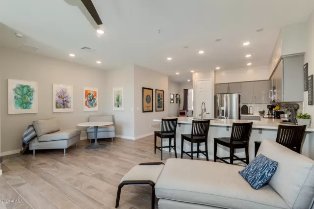 MLS: 6064921 Condo For Sale