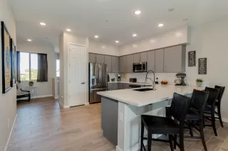 Photo #2: 6064921 Listing