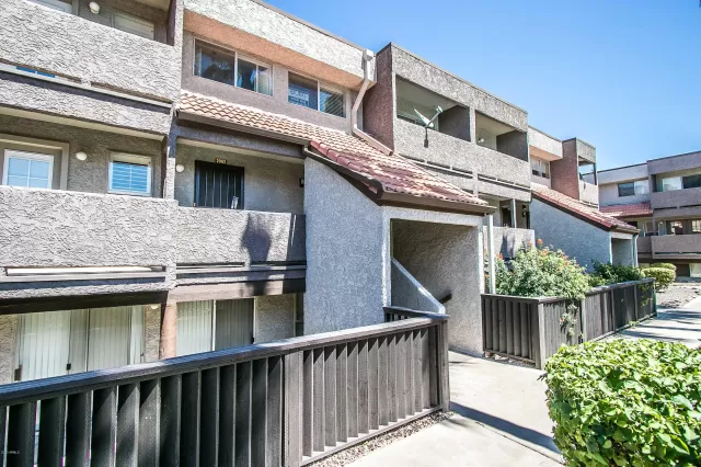 MLS: 6065005 Condo For Sale