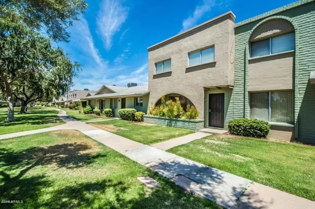 MLS: 6065247 Condo For Sale