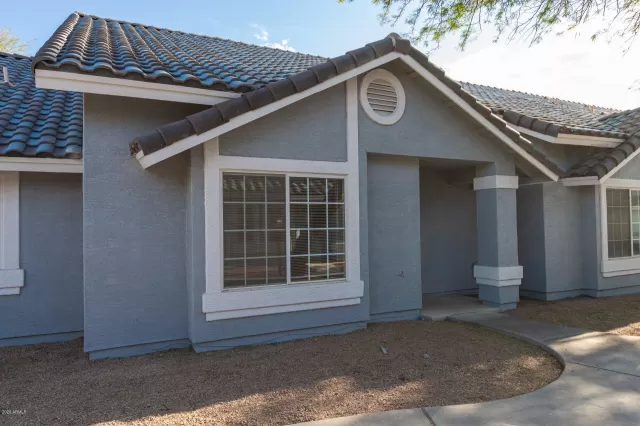 MLS: 6065271 Condo For Sale