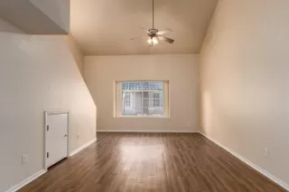 Photo #2: 6065271 Listing