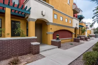 Photo #2: 6065597 Listing