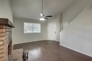 Photo #4: 6065764 Listing