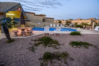 Photo #5: 6066069 Listing 