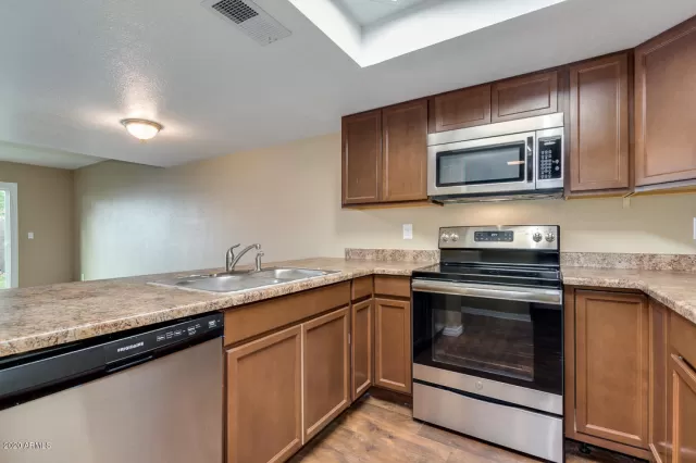 MLS: 6066165 Condo For Sale