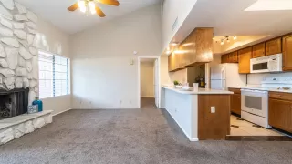 Photo #3: 6066206 Listing