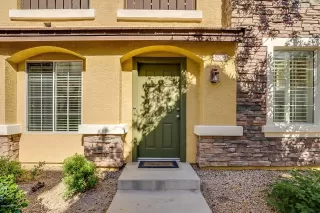 Photo #2: 6066234 Listing