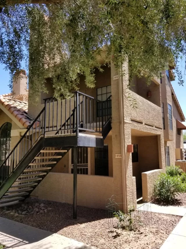 MLS: 6066510 Condo For Sale