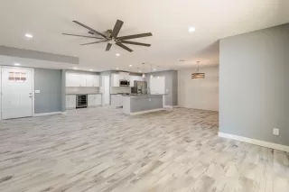 Photo #2: 6066543 Listing