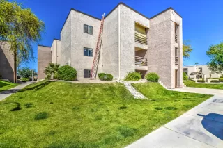 Photo #1: 6066563 Listing 