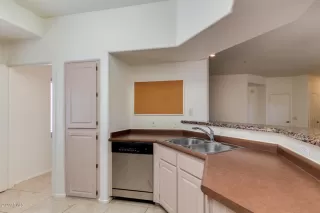 Photo #5: 6067055 Listing