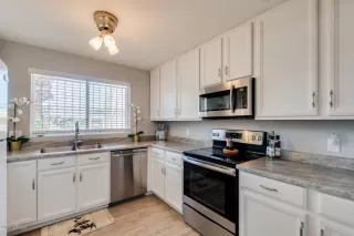 Photo #4: 6067195 Listing 