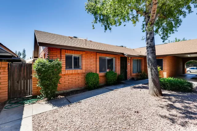 MLS: 6067596 Condo For Sale