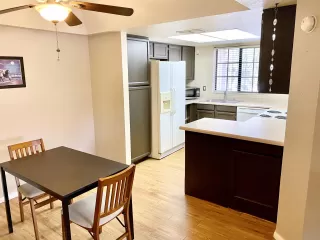 Photo #4: 6067662 Listing