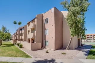 Photo #2: 6067721 Listing 