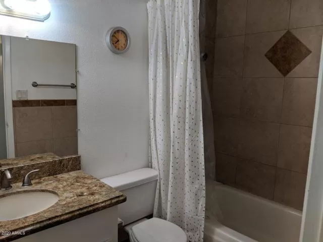 MLS: 6067767 Condo For Sale