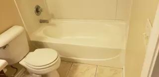 Photo #6: 6067853 Listing