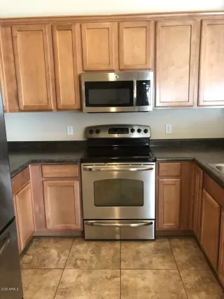 Photo #3: 6068022 Listing 