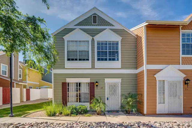 MLS: 6068074 Condo For Sale