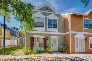 Photo #5: 6068074 Listing