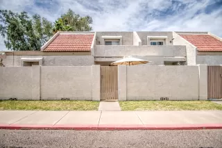 Photo #5: 6068182 Listing 