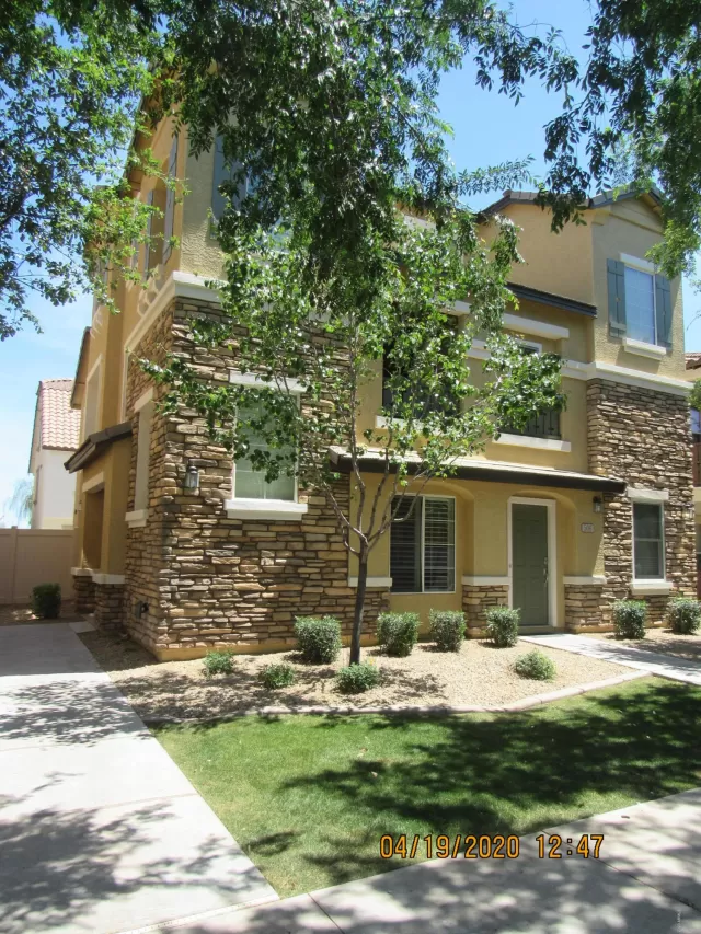 MLS: 6068340 Condo For Sale