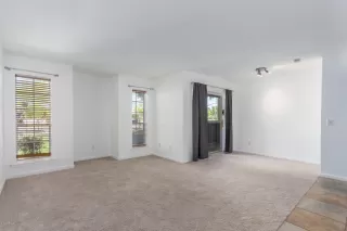 Photo #2: 6068561 Listing