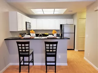 Photo #5: 6068803 Listing 