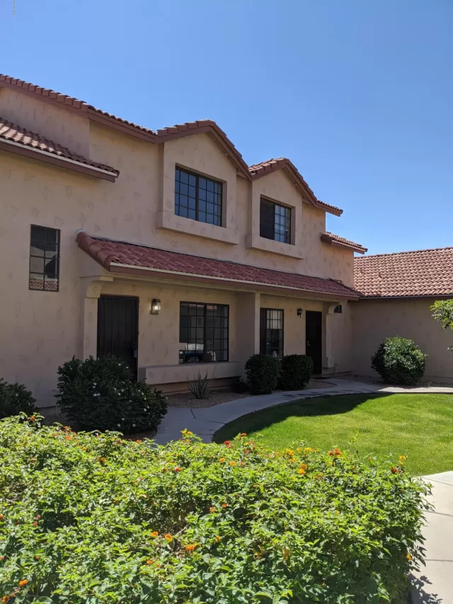 MLS: 6068827 Condo For Sale