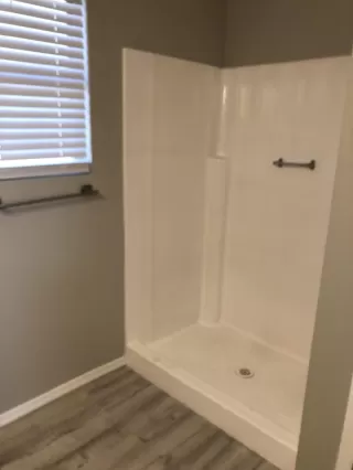 Photo #5: 6068857 Listing