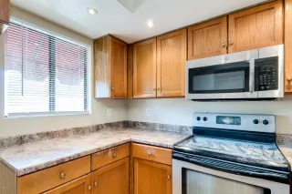 Photo #2: 6068918 Listing