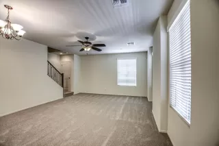 Photo #6: 6069649 Listing