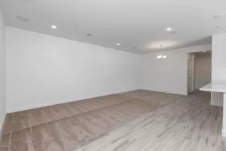 Photo #6: 6069745 Listing