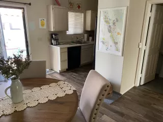 Photo #5: 6069821 Listing 